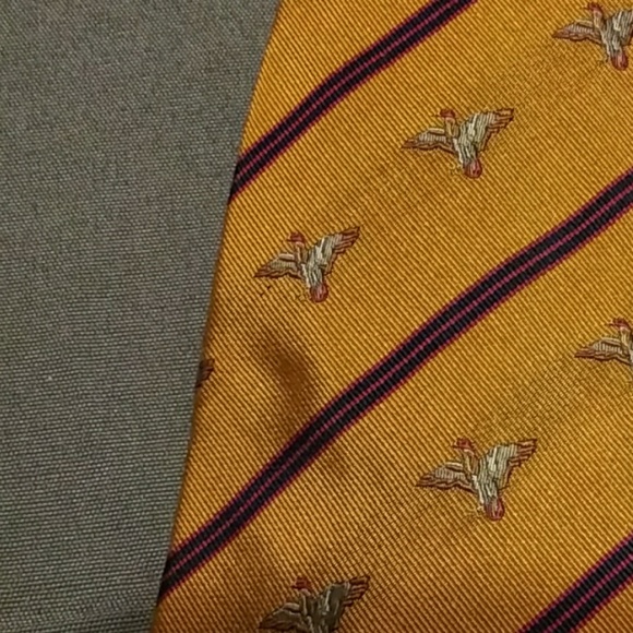 T Harris.  London ties - Picture 2 of 5